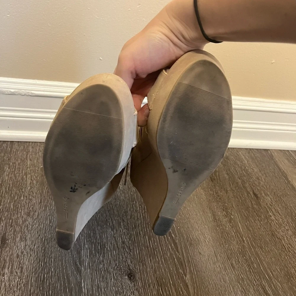 Platform Heels - Picture 5 of 8